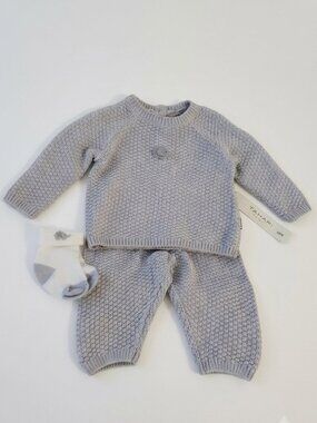 Tahari Baby 0-3M Knit Sweater & Pants Set with Socks Light Blue 100% Cotton NWT
